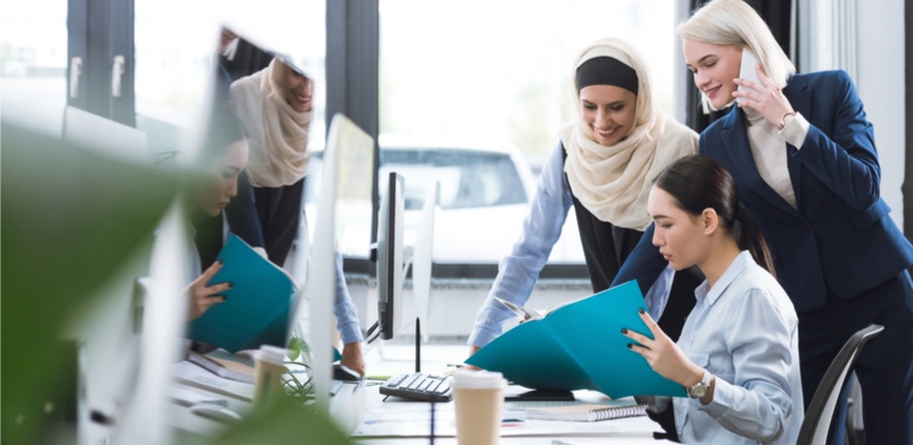 Mastering Cross-Cultural Decision-Making Requires Multi-Cultural Awareness